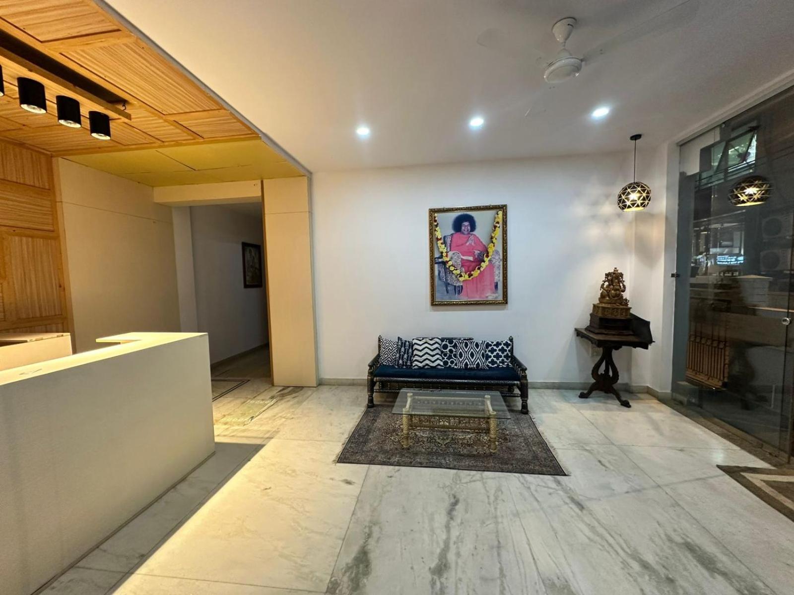 Hotel Sri Sathya Sai Bangalore Eksteriør bilde