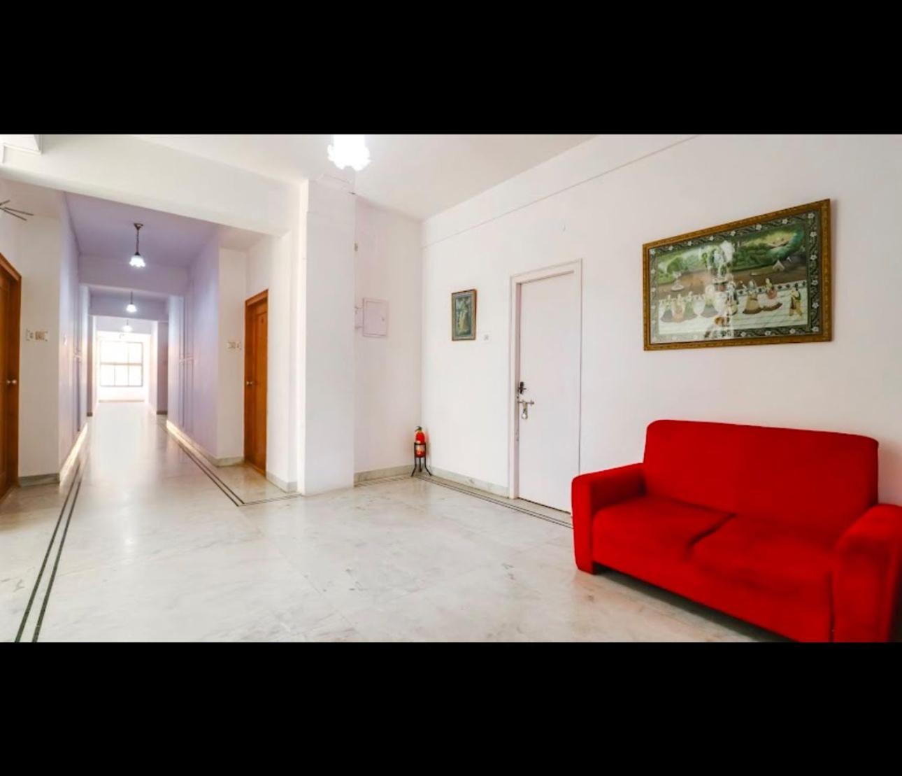 Hotel Sri Sathya Sai Bangalore Eksteriør bilde